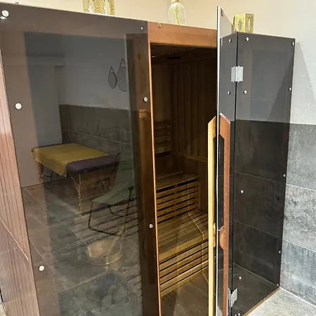 Royale * Livry-Gargan